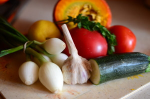 Dietetyczny kurczak słodko-ostry z pomidorami, dynią i cukinią :)