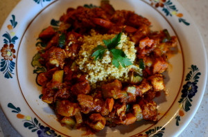 Kurczak-slodko-ostry-z-pomidorami-dynia-i-cukinia