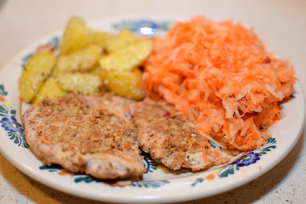 Pierś z kurczaka z orzechami