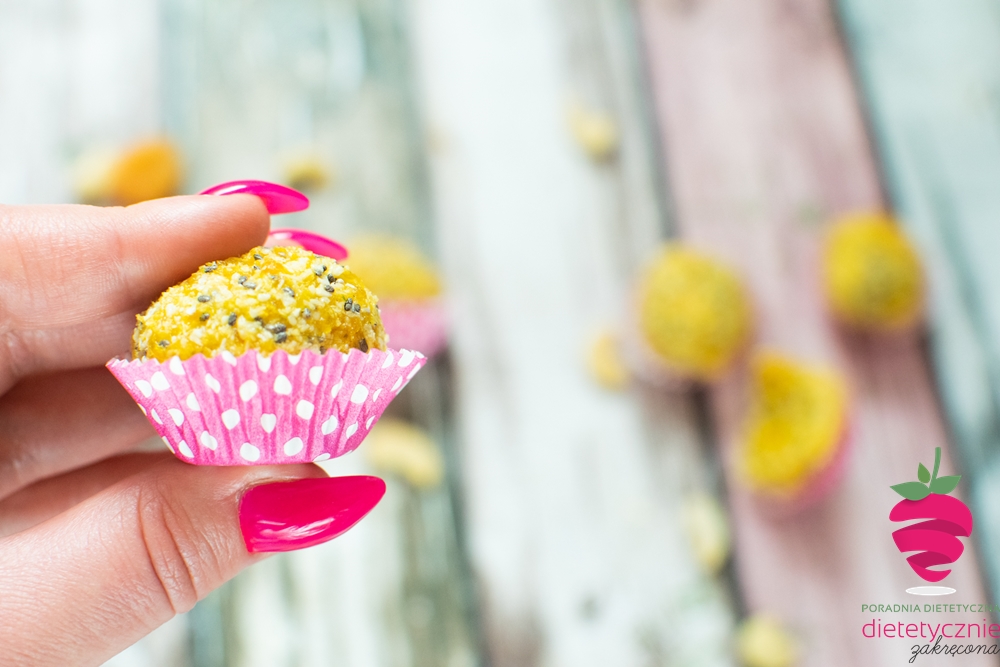 morelowe-fit-dietetyczne-pralinki-na-diecie-bez-cukru