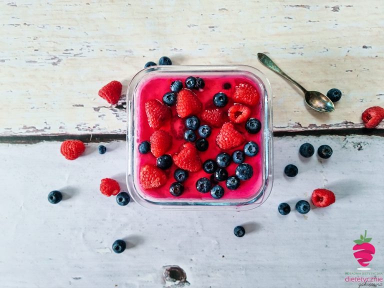 fit-serniczek-na-diecie-bez-pieczenia-odchudzanie-fit-deser-szybka-dieta