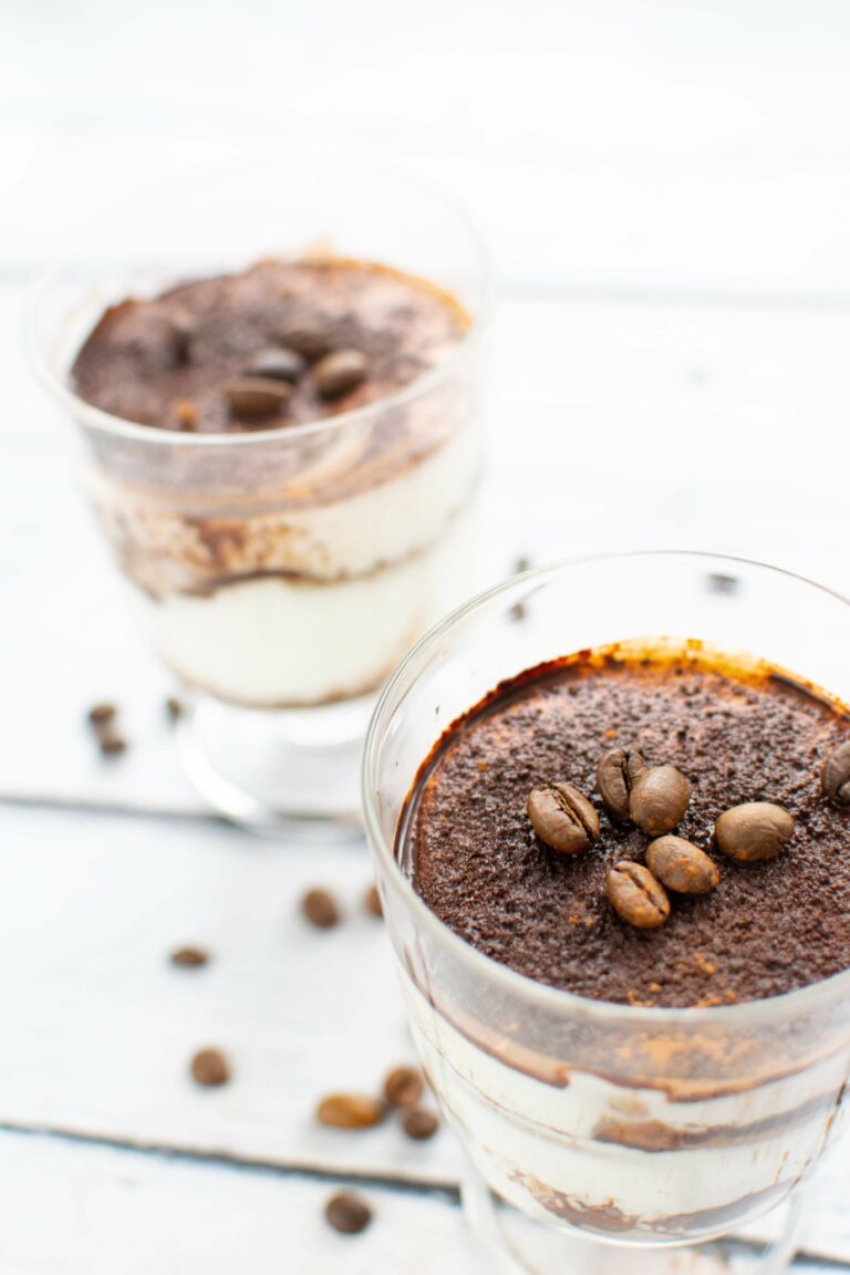 fit tiramisu wysokobiałkowe idealny deser na diecie