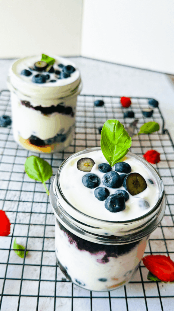 Deser w 10 minut, który smakuje jak z cukierni. FIT Tiramisu z ponad 20g białka