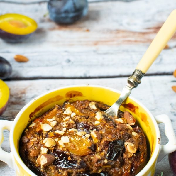 pieczona-owsianka-fit-dietetyczna-ze-śliwkami (5)